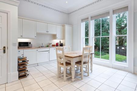2 bedroom Apartment for sale in Northumberland Road, Leamington Spa
