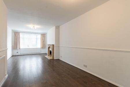 3 bedroom Semi-detached house for sale in Harrow Road, Whitnash