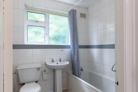 3 bedroom Semi-detached house for sale in Harrow Road, Whitnash