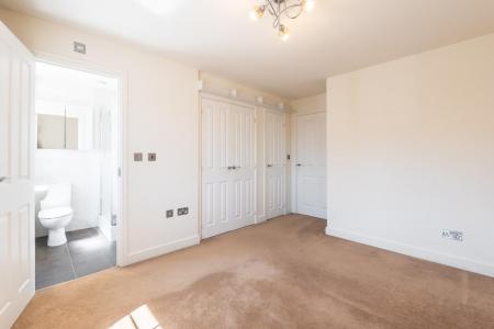 2 bedroom House for sale in De Stretford Drive, Bishops Tachbrook