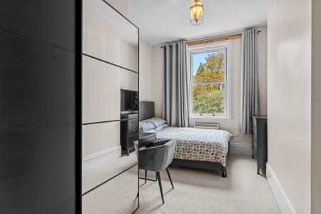 2 bedroom Apartment for sale in Northumberland Road, Leamington Spa