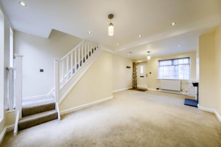 2 bedroom Semi-detached house for sale in Quarry Street, Leamington Spa