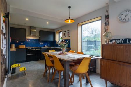 3 bedroom End of terrace house for sale in High View Road, Leamington Spa