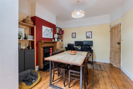 2 bedroom House for sale in Albert Street, Leamington Spa