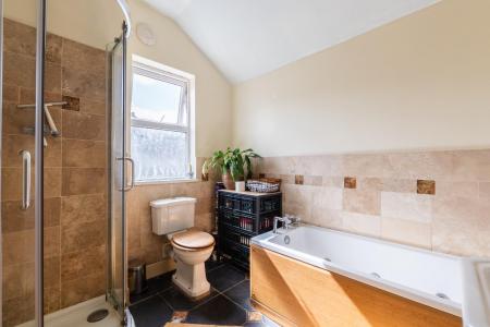 2 bedroom House for sale in Albert Street, Leamington Spa