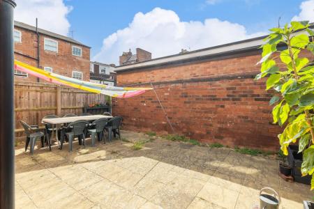 3 bedroom Semi-detached house for sale in Kenilworth Street, Leamington Spa