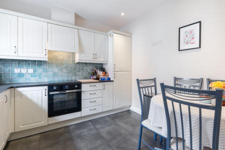 3 bedroom Semi-detached house for sale in Kenilworth Street, Leamington Spa