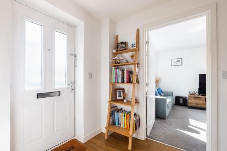 3 bedroom Detached house for sale in Owen Grove, Whitnash