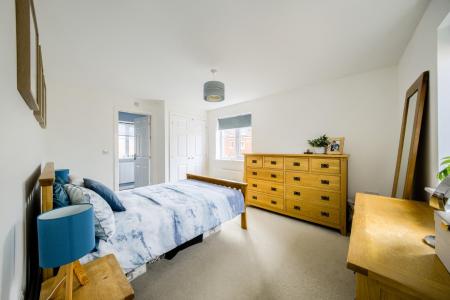 3 bedroom Detached house for sale in Radcliffe Road, Bishops Tachbrook, Leamington Spa