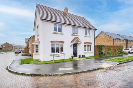 3 bedroom Detached house for sale in Radcliffe Road, Bishops Tachbrook, Leamington Spa