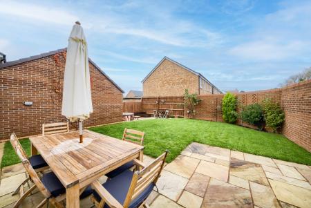 3 bedroom Detached house for sale in Radcliffe Road, Bishops Tachbrook, Leamington Spa