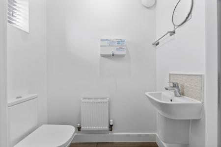 4 bedroom Detached house for sale in Jackson Avenue, Bishops Tachbrook