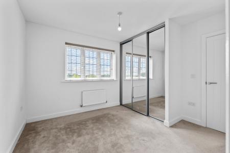 4 bedroom Detached house for sale in Jackson Avenue, Bishops Tachbrook