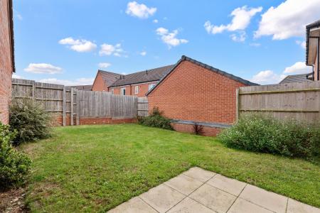 4 bedroom Detached house for sale in Jackson Avenue, Bishops Tachbrook