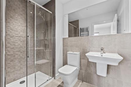 4 bedroom Detached house for sale in Jackson Avenue, Bishops Tachbrook