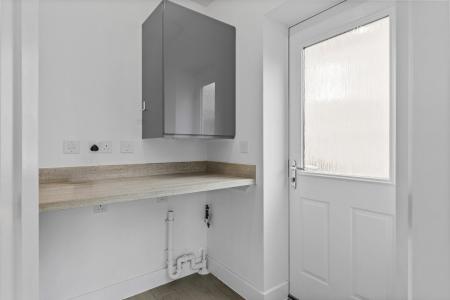 4 bedroom Detached house for sale in Jackson Avenue, Bishops Tachbrook