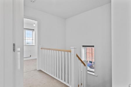 4 bedroom Detached house for sale in Jackson Avenue, Bishops Tachbrook