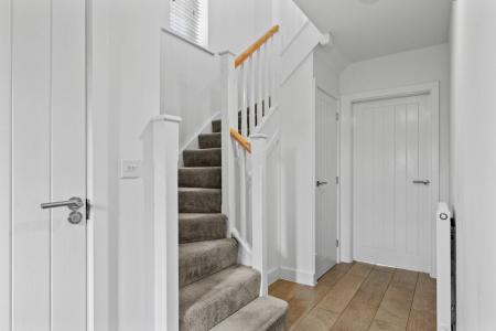 4 bedroom Detached house for sale in Jackson Avenue, Bishops Tachbrook