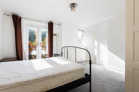 4 bedroom Terraced House for sale in St. Marks Mews, Leamington Spa