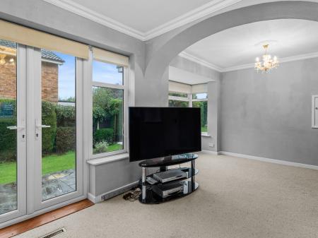 3 bedroom Detached house for sale in Woodfield Road, Earlsdon, Coventry