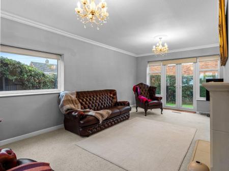 3 bedroom Detached house for sale in Woodfield Road, Earlsdon, Coventry