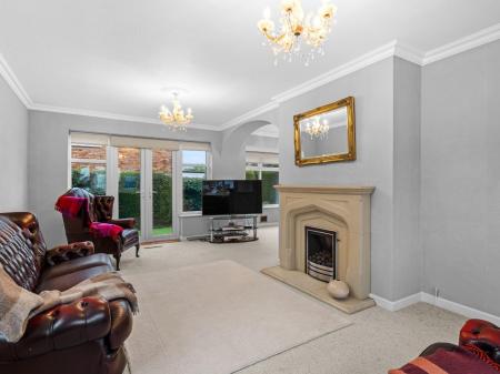 3 bedroom Detached house for sale in Woodfield Road, Earlsdon, Coventry