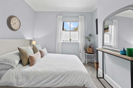 4 bedroom Terraced House for sale in Hyde Place, Leamington Spa