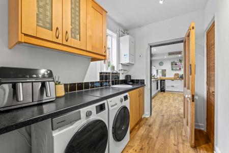 4 bedroom Terraced House for sale in Hyde Place, Leamington Spa