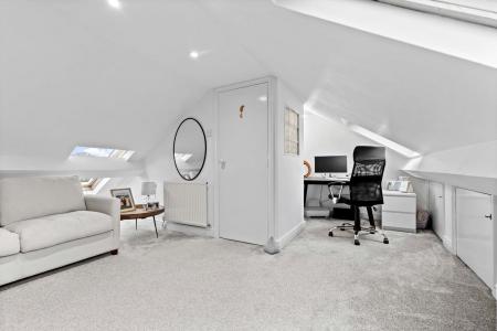 4 bedroom Terraced House for sale in Hyde Place, Leamington Spa