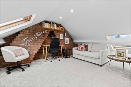 4 bedroom Terraced House for sale in Hyde Place, Leamington Spa