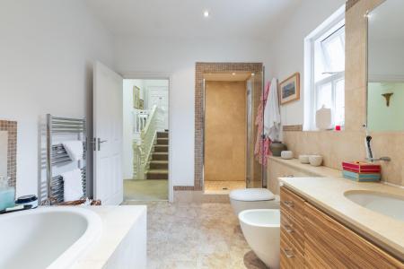 3 bedroom Terraced House for sale in Clarendon Avenue, Leamington Spa