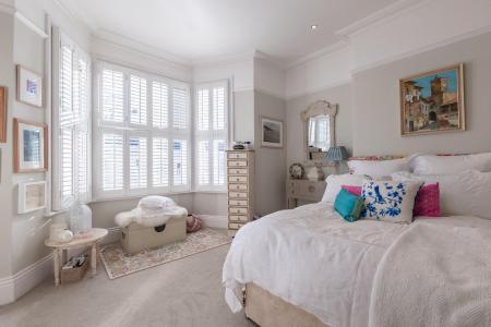 3 bedroom Terraced House for sale in Clarendon Avenue, Leamington Spa