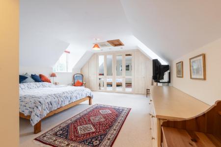 4 bedroom Detached house for sale in Hawthorne Gardens, Church Road, Long Itchington