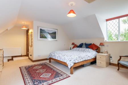 4 bedroom Detached house for sale in Hawthorne Gardens, Church Road, Long Itchington