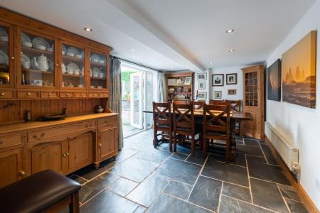 4 bedroom Detached house for sale in Hawthorne Gardens, Church Road, Long Itchington