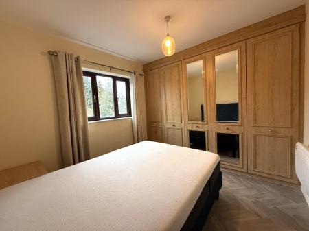 2 bedroom Semi-detached house to let in Crompton Street, Warwick, CV34