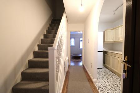 2 bedroom Semi-detached house to let in Crompton Street, Warwick, CV34