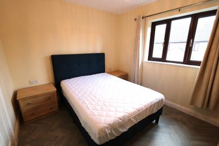 2 bedroom Semi-detached house to let in Crompton Street, Warwick, CV34