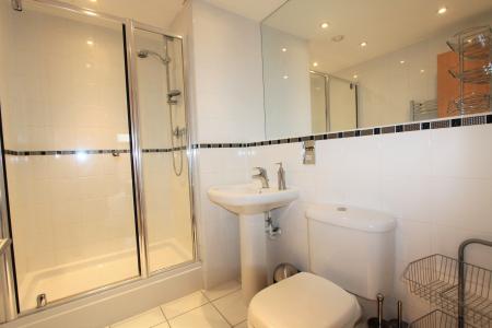 2 bedroom Flat to let in Livery Street, Leamington Spa, CV32