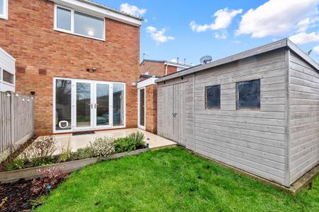 2 bedroom Semi-detached house for sale in Anderson Drive, Whitnash, Leamington Spa