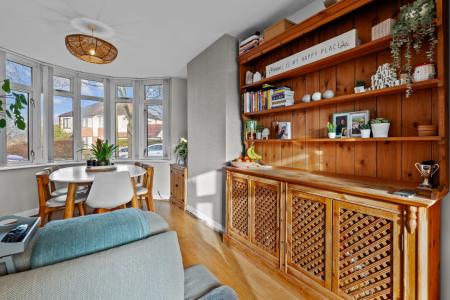 3 bedroom Semi-detached house for sale in Braemar Road, Lillington, Leamington Spa