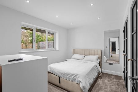 3 bedroom Detached bungalow for sale in Cannon Hill Road, Coventry