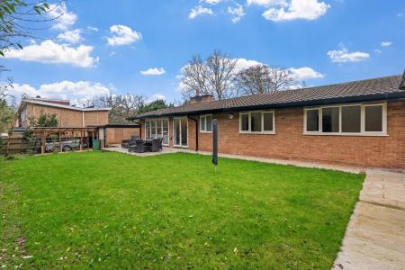3 bedroom Detached bungalow for sale in Cannon Hill Road, Coventry