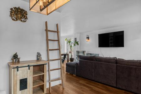 3 bedroom Semi-detached house for sale in Alderman Way, Weston Under Wetherley, Leamington Spa