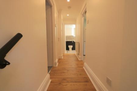 2 bedroom Flat to let in Lillington Avenue, Leamington Spa, CV32