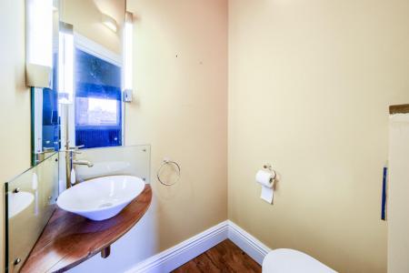 2 bedroom Flat for sale in Regent Place, Leamington Spa