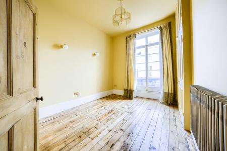 2 bedroom Flat for sale in Regent Place, Leamington Spa
