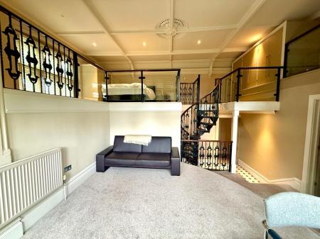 2 bedroom Apartment to let in Sandy Lane, Leamington Spa, CV32