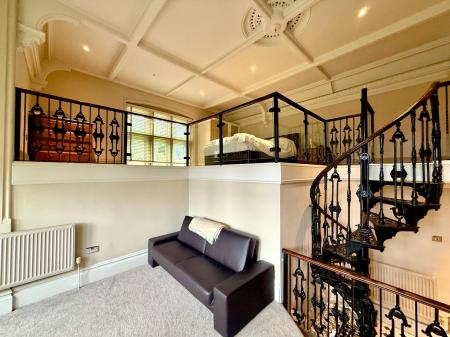 2 bedroom Apartment to let in Sandy Lane, Leamington Spa, CV32