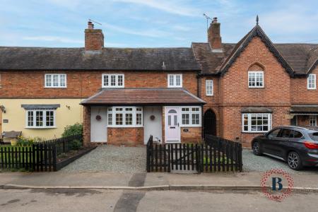 3 bedroom Terraced House for sale in Eathorpe, Leamington Spa